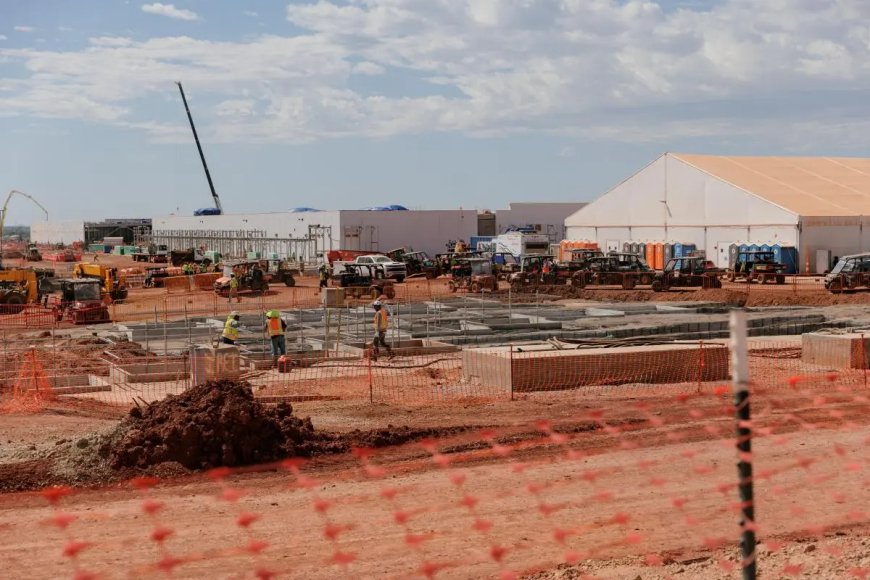 OpenAI is Building Five New Stargate Data Centers with Oracle and SoftBank