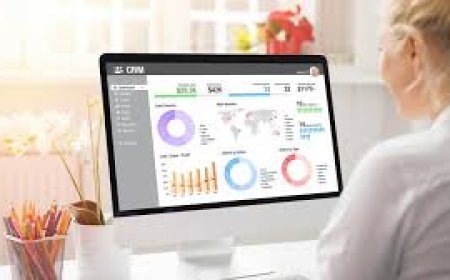 Top 10 CRM Software in 2025: Full Comparison, Features & Best Uses
