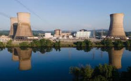 Trump DOE gives Microsoft partner $1B loan to restart Three Mile Island reactor
