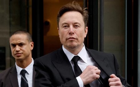 Tesla Shareholders Approve Elon Musk’s $1T Pay Package