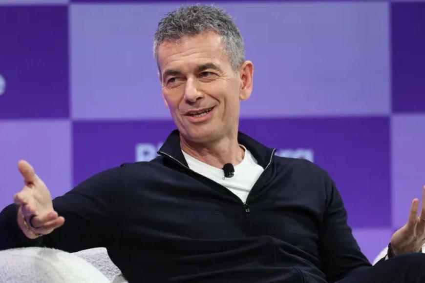Warner Music signs deal with AI music startup Suno, settles lawsuit