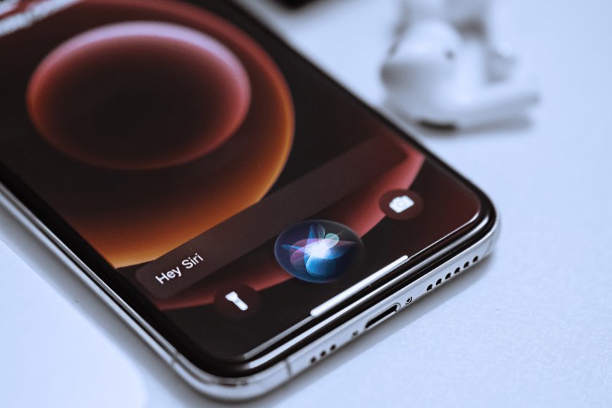 Is Your Smartphone Listening to You? Online Ads Tracking Explained
