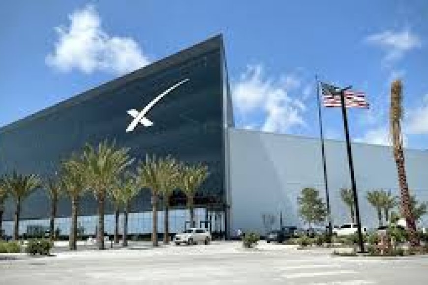 Elon Musk’s SpaceX Company Town Is Getting a Police Department