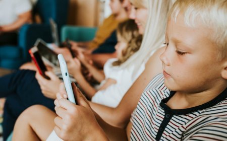 Countries planning or introducing social media bans for children