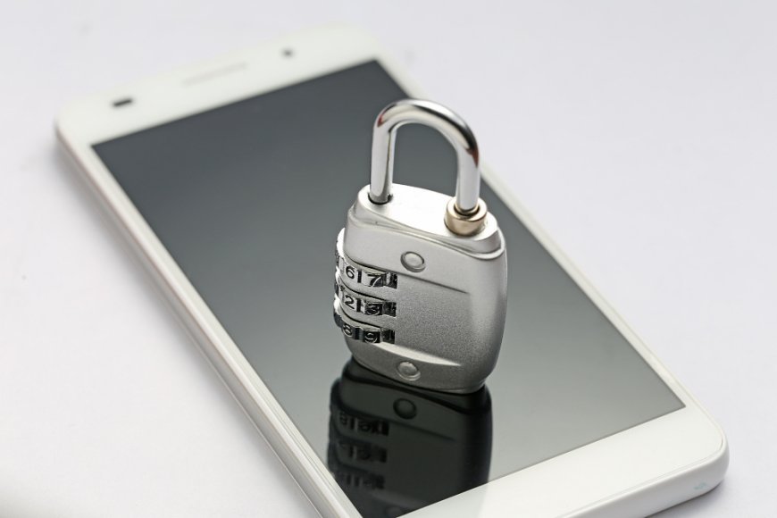 Apple reports zero spyware breaches for users in Lockdown Mode