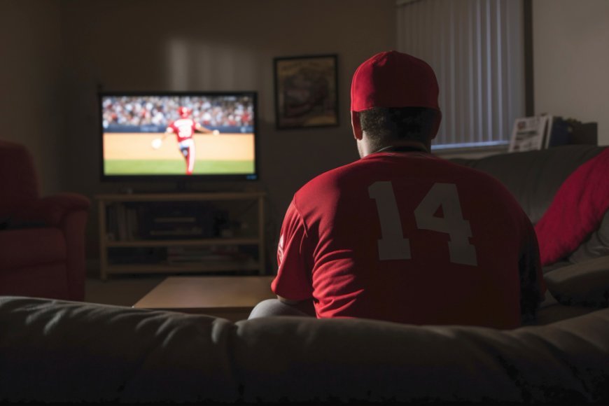 Lawmakers push bipartisan bill to ban sports betting on Kalshi and Polymarket