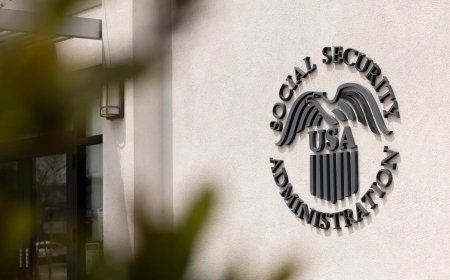 Report claims DOGE employee copied Social Security data onto a thumb drive