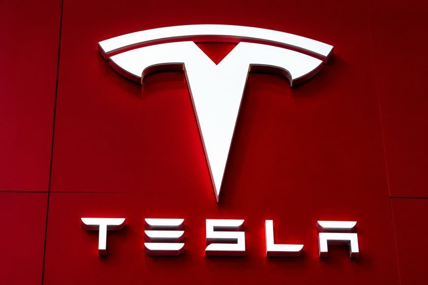 Image Credit: TechAmerica.ai / AI-generated image